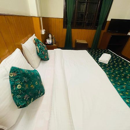 Hotel Palm Street Near Taj Agra  Exterior photo